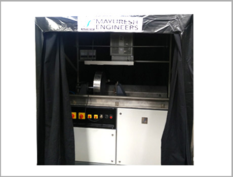 Universal Bench Type Machines